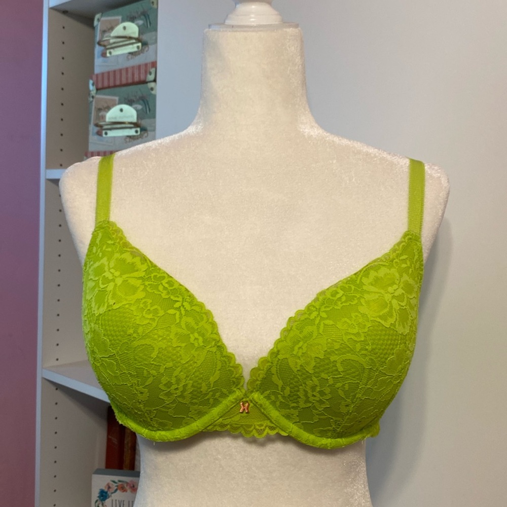 Savage X Fenty | Lace Push Up Bra Lime Green 38D